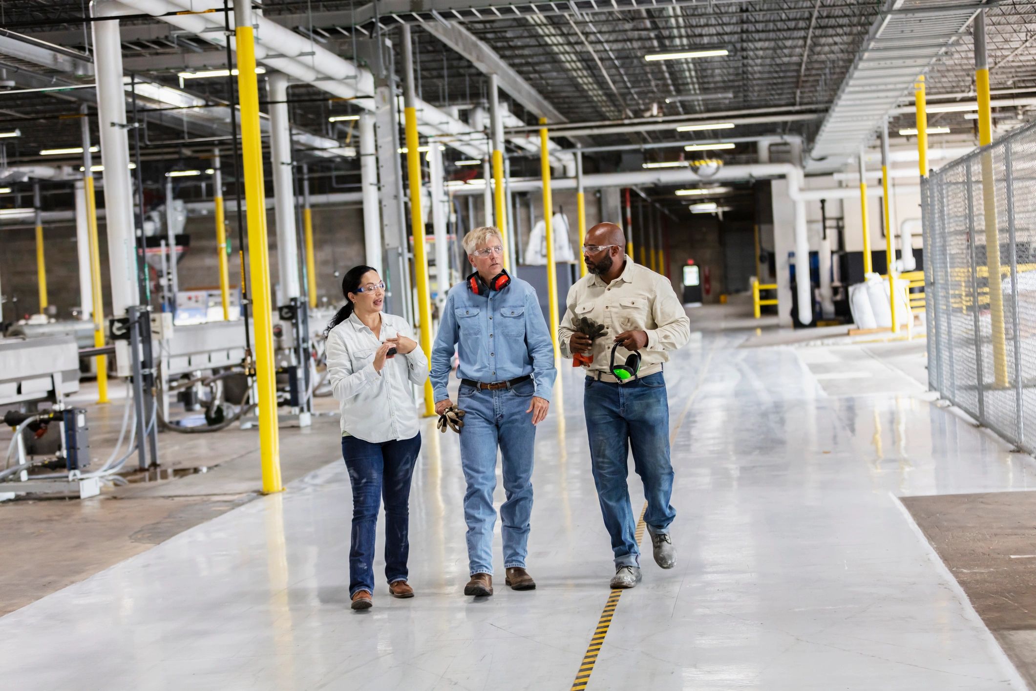 Warehouse team supporting e-commerce fulfillment and operations